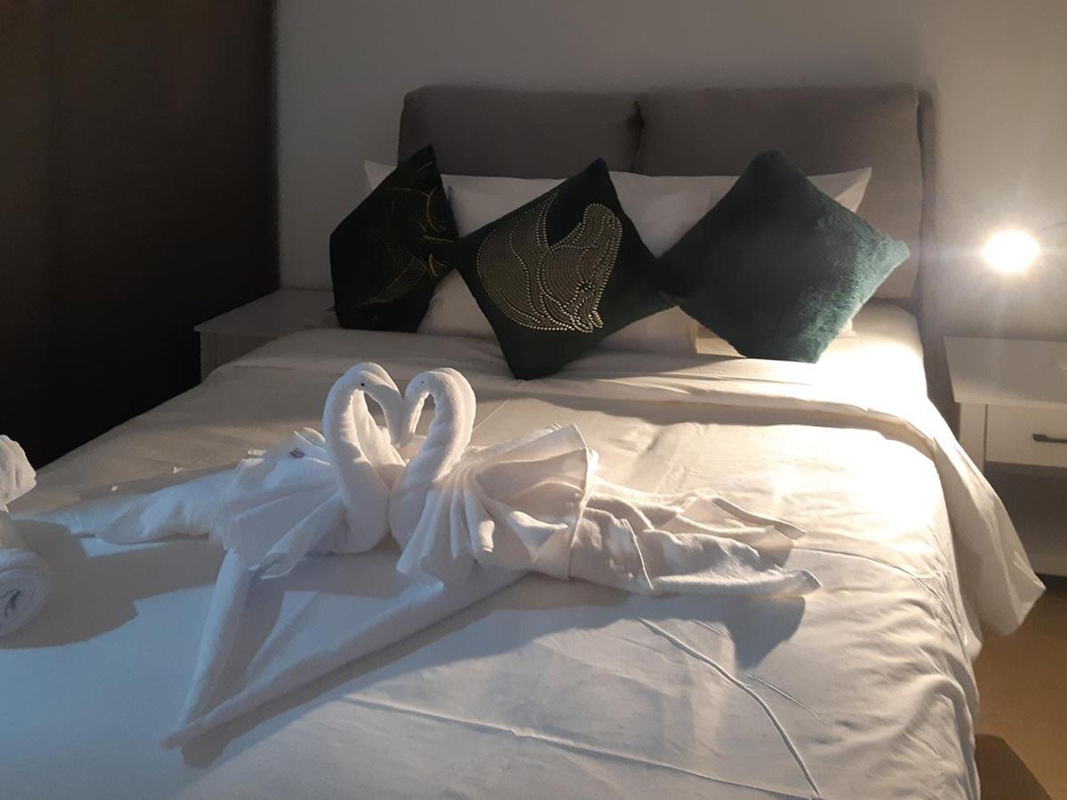 Astra @ Eaton Residences Kl Kuala Lumpur Ngoại thất bức ảnh