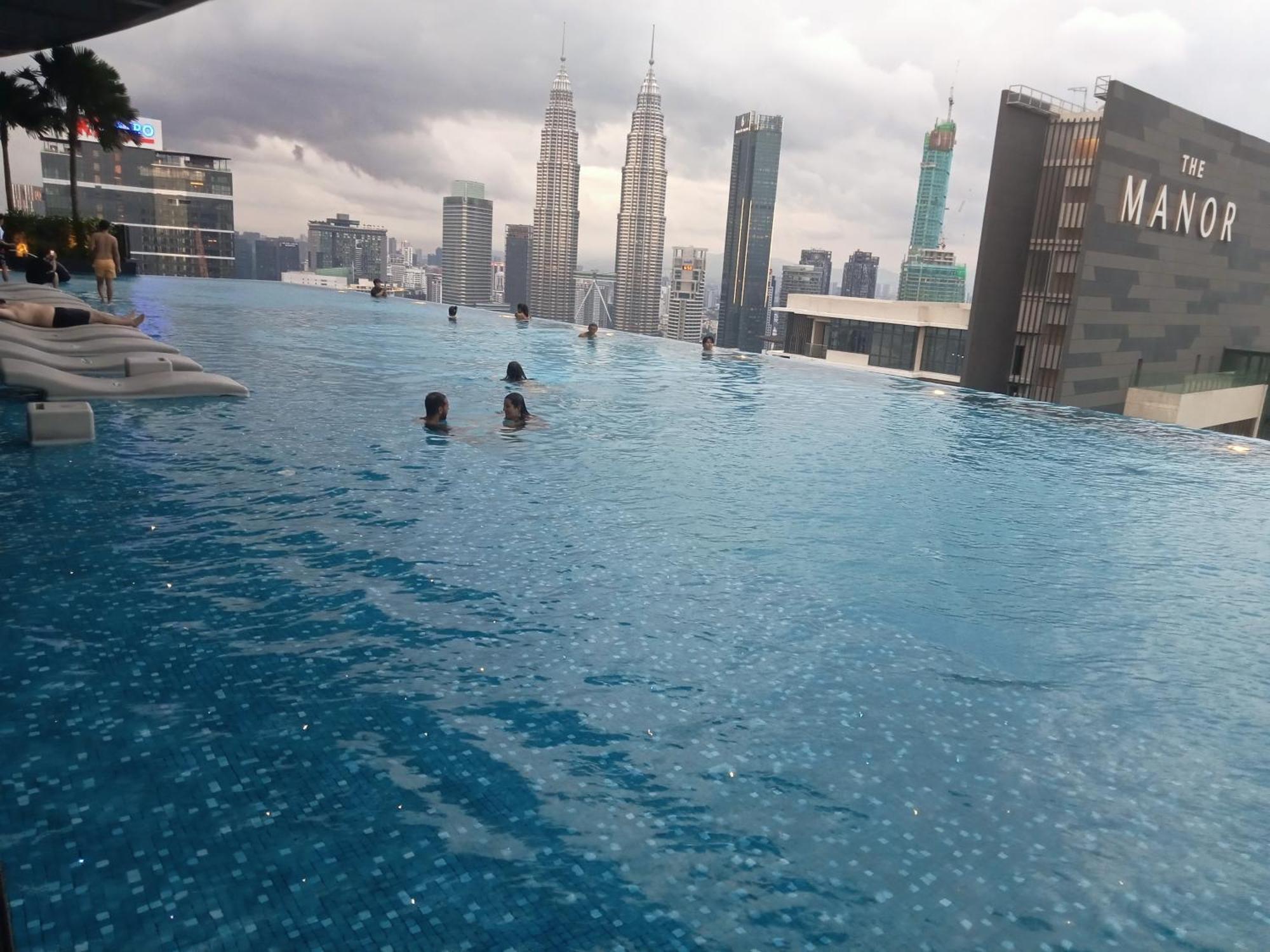 Astra @ Eaton Residences Kl Kuala Lumpur Ngoại thất bức ảnh